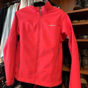 Ladies pink Patagonia Jacket